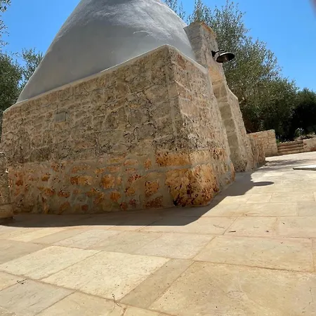 Dimora&pool Gerardo אכסניה מונופולי